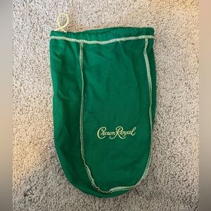 1.75 L Green Apple Crown Bags